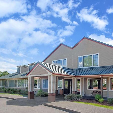 Hawthorn Suites By Wyndham Kent, Wa Exterior foto