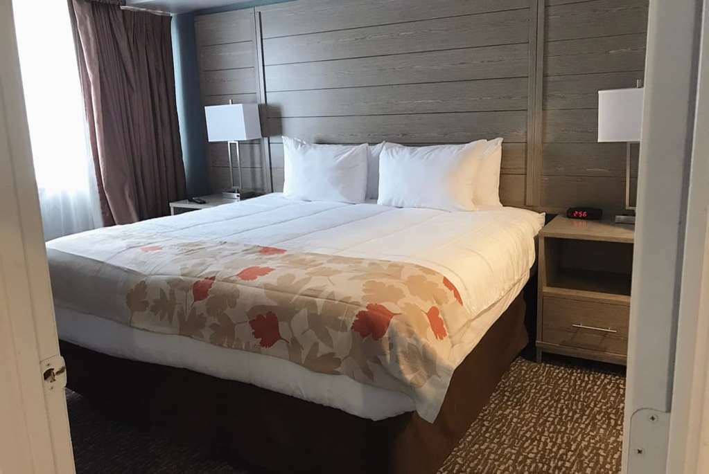 Hawthorn Suites By Wyndham Kent, Wa Cameră foto