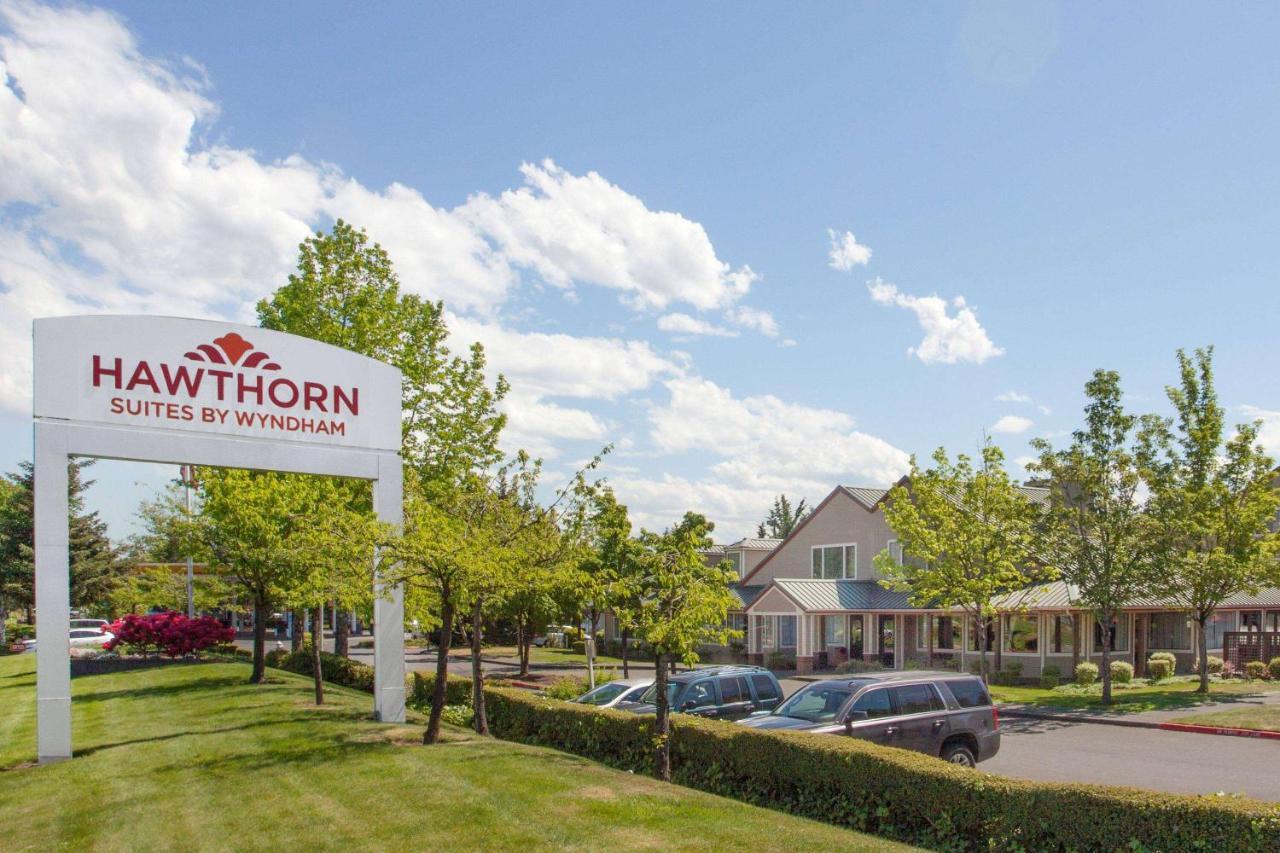 Hawthorn Suites By Wyndham Kent, Wa Exterior foto